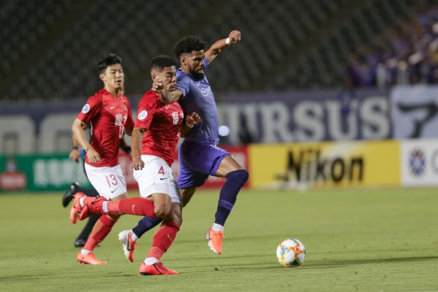 库里31分汤普森失绝平三分 勇士不敌森林狼