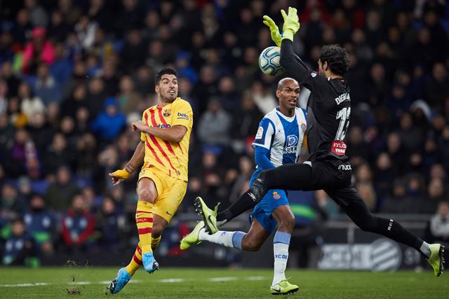 英超-加克波破门萨拉赫制胜 利物浦2-1布莱顿